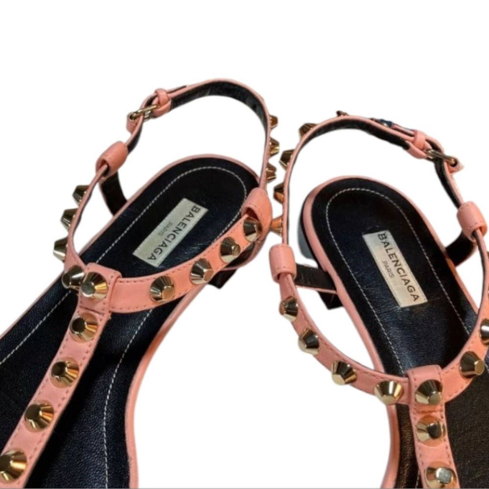 BALENCIAGA PINK leather thong SANDALS 37.5 7 flat slide ROCKSTUD ANKLe star STud - Picture 2 of 16